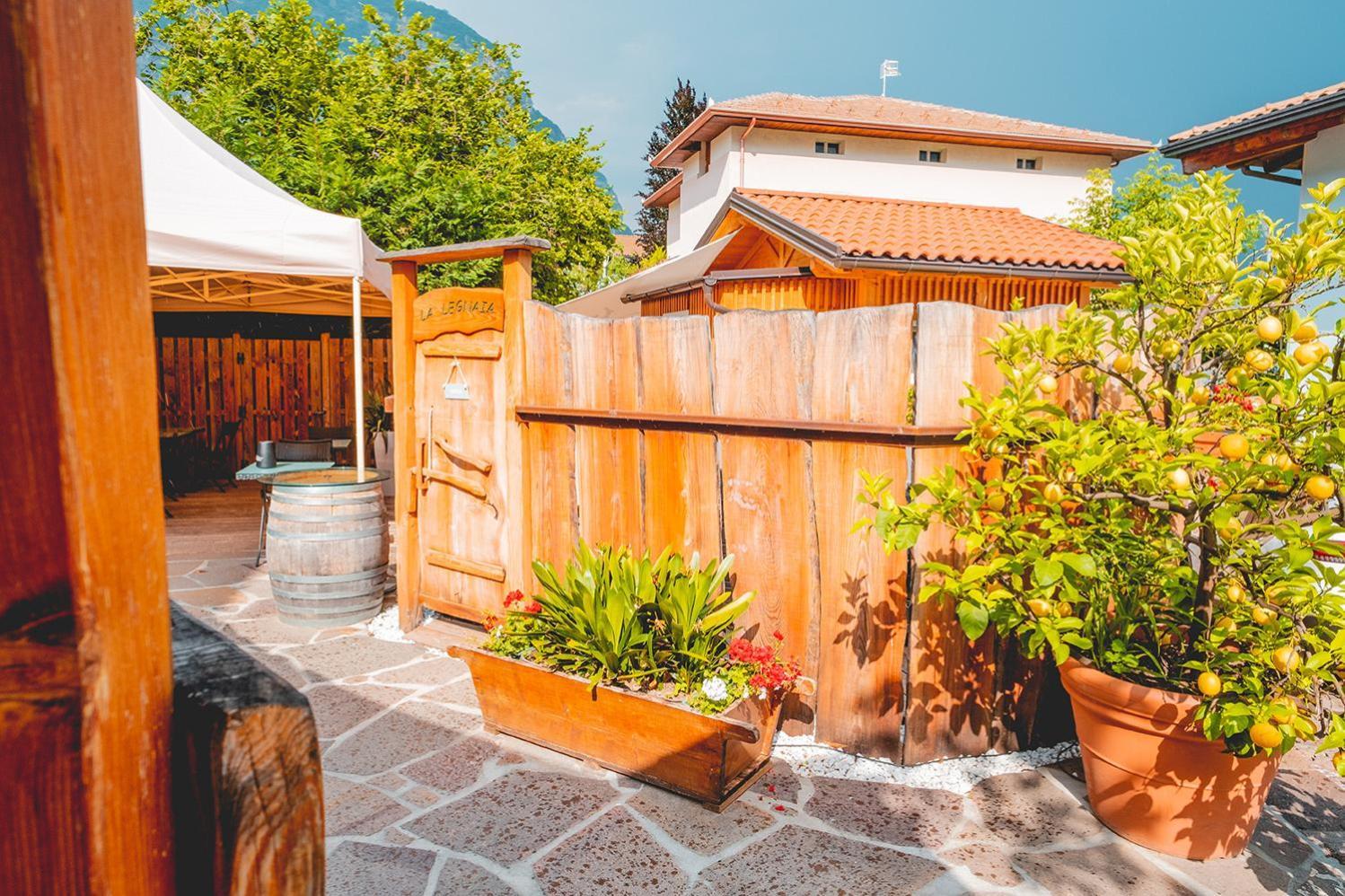 Casa Da Carmen Boutique & Private Spa Mezzolombardo Exterior foto